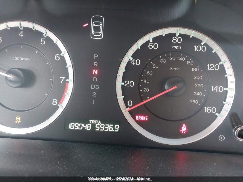2011 HONDA ACCORD VIN: 1HGCS1B8XBA001123