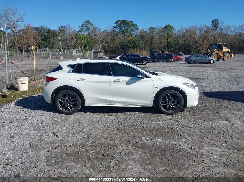 2017 INFINITI QX30 SPORT - SJKCH5CP7HA027937