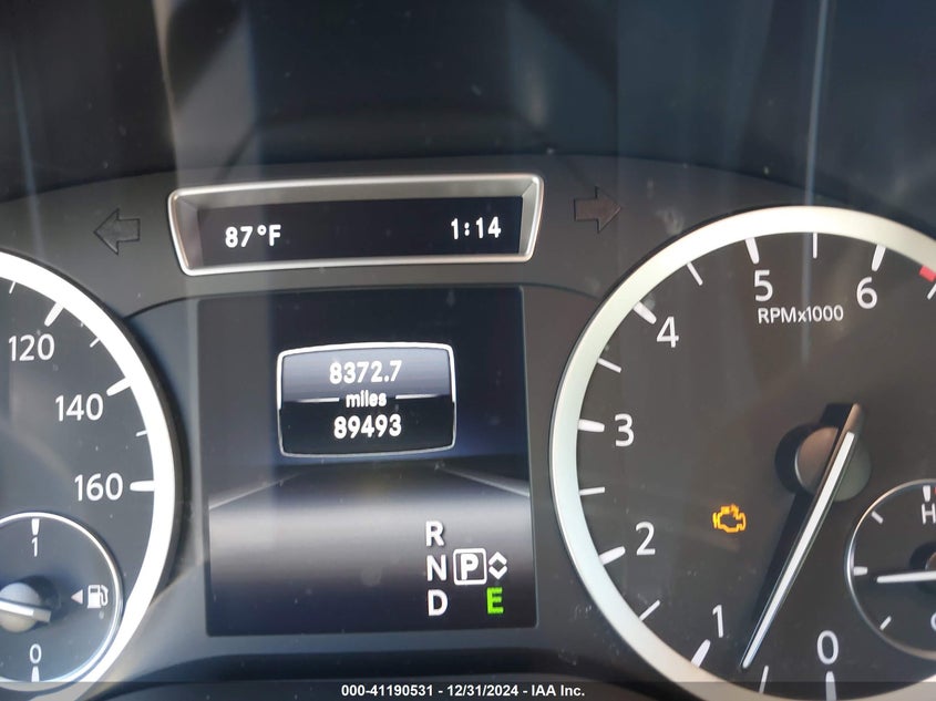 2017 INFINITI QX30 SPORT - SJKCH5CP7HA027937