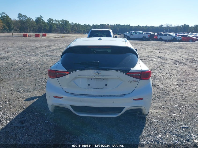 2017 INFINITI QX30 SPORT - SJKCH5CP7HA027937
