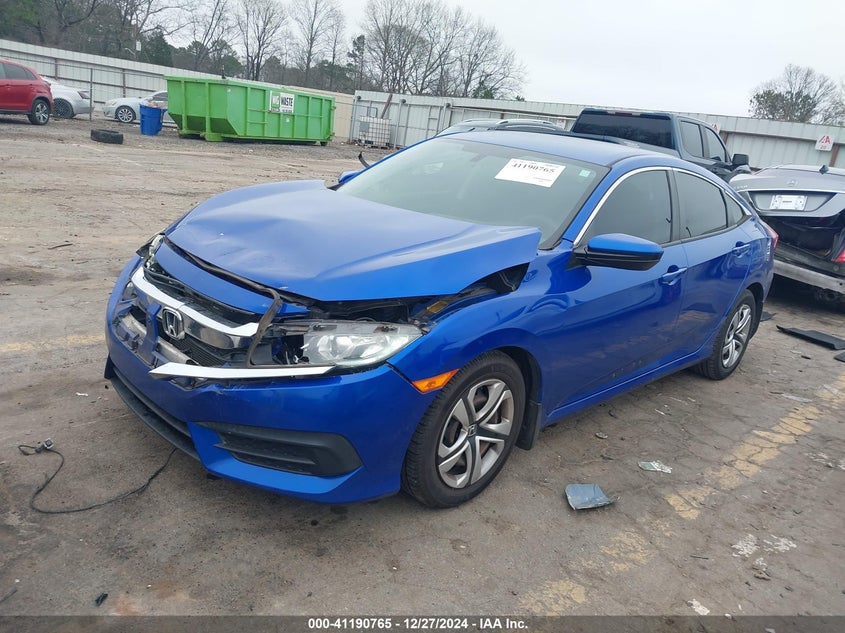 2018 HONDA CIVIC LX - 19XFC2F56JE006751