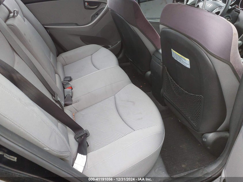 2013 HYUNDAI ELANTRA VIN: KMHDH4AE9DU738594