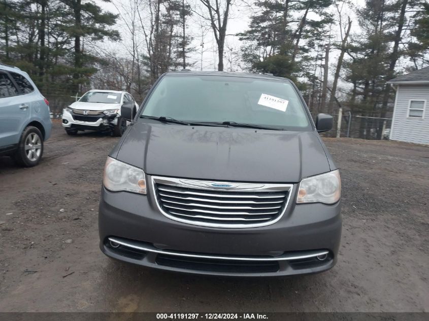 VIN 2C4RC1BGXFR627849 2015 Chrysler Town and Countr... no.13