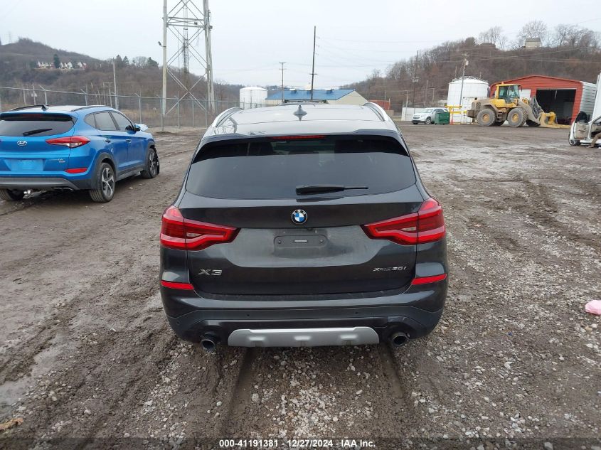 VIN 5UXTR9C57KLD94694 2019 BMW X3, Xdrive30I no.16