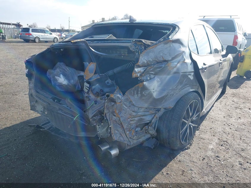 2021 TOYOTA CAMRY SE - 4T1G11AK2MU445352