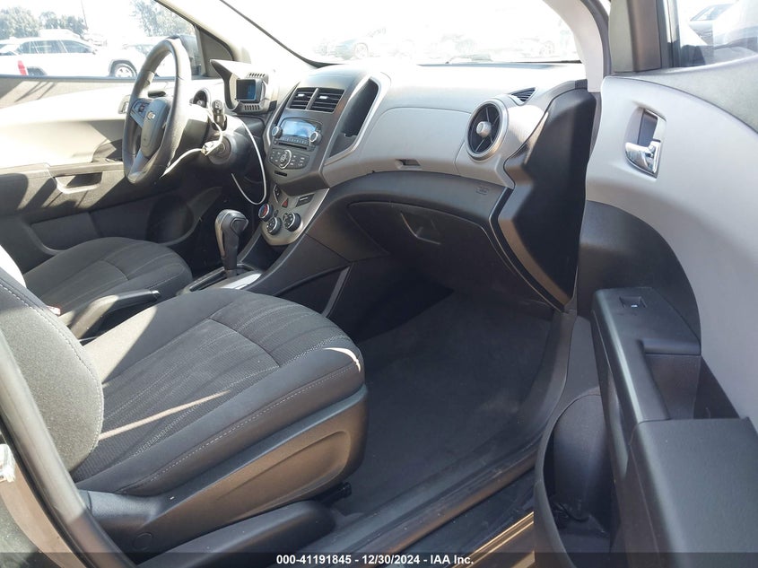 2014 CHEVROLET SONIC VIN: 1G1JC6SG9E4189992