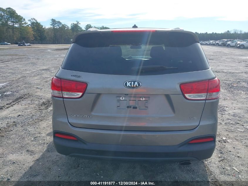 VIN 5XYPGDA50HG191131 2017 KIA Sorento, 3.3L Lx no.16