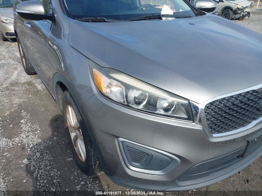 VIN 5XYPGDA50HG191131 2017 KIA Sorento, 3.3L Lx no.6