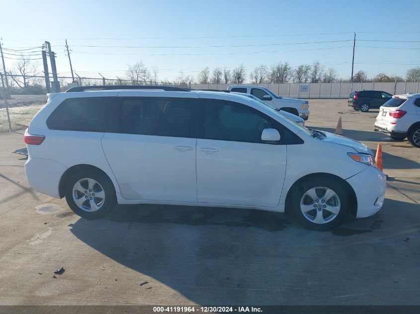 VIN 5TDKK3DC0GS740437 2016 TOYOTA SIENNA no.14