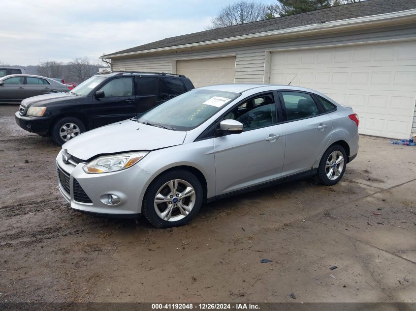 VIN 1FADP3F25DL236175 2013 FORD FOCUS no.2