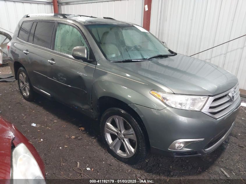 2013 Toyota Highlander, Limit...