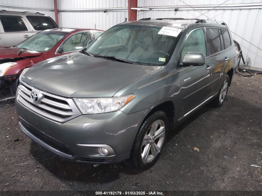 VIN 5TDYK3EH0DS126150 2013 Toyota Highlander, Limit... no.2