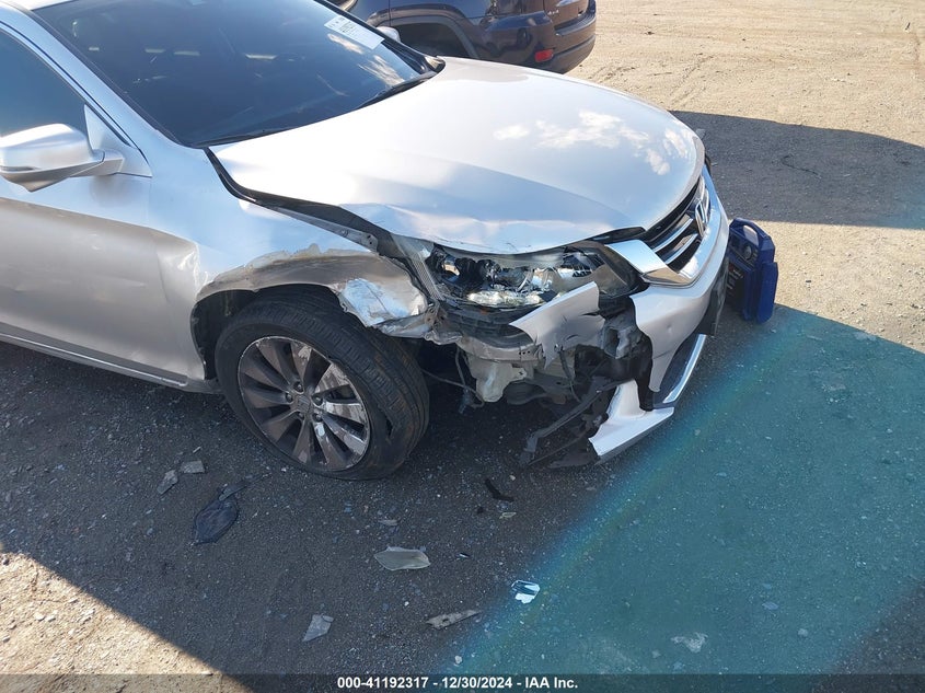 2014 HONDA ACCORD SEDAN VIN: 1HGCR3F86EA033685
