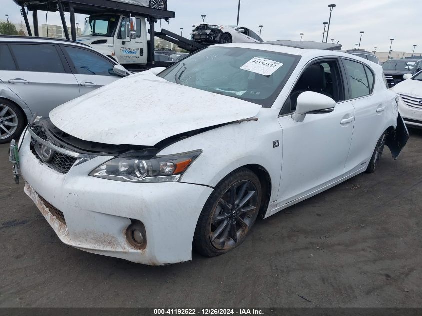 VIN JTHKD5BH7D2170085 2013 Lexus CT, 200H no.2