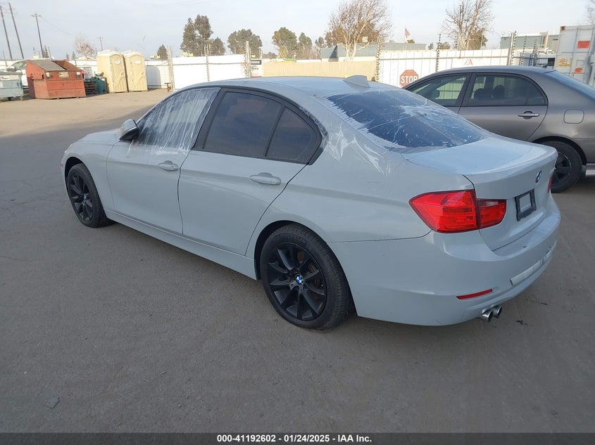 Vin: wba3c1c53fp853409, lot: 41682894, bmw 328i 20153