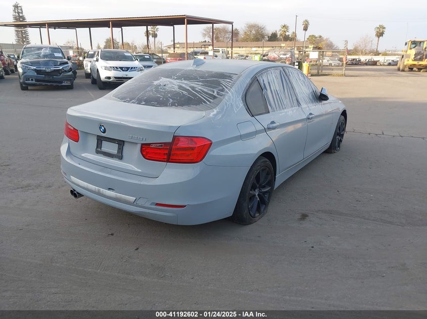 Vin: wba3c1c53fp853409, lot: 41682894, bmw 328i 20154