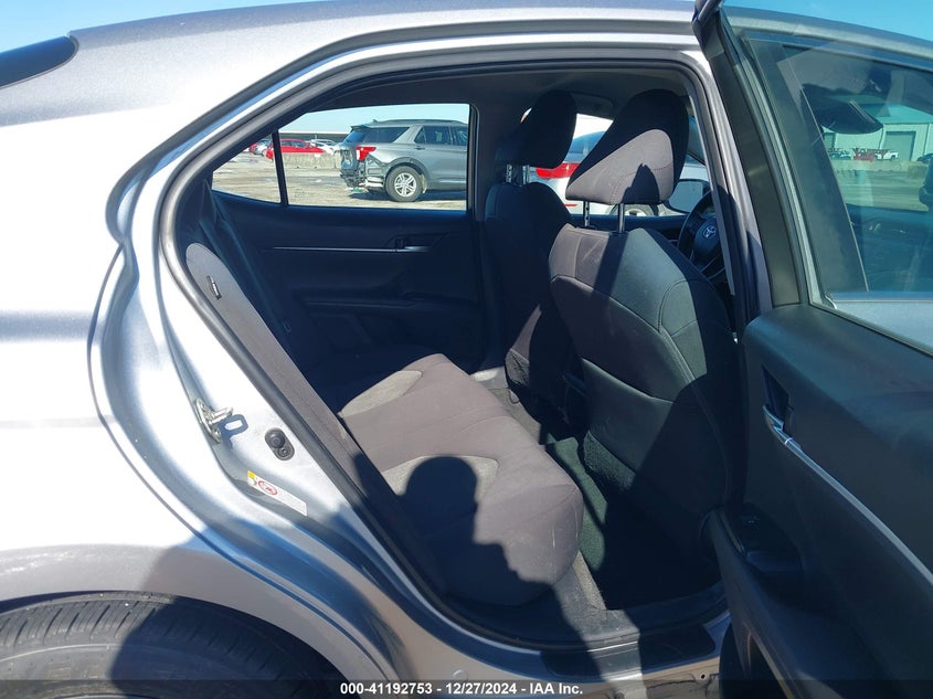 2018 TOYOTA CAMRY VIN: 4T1B11HK5JU084338