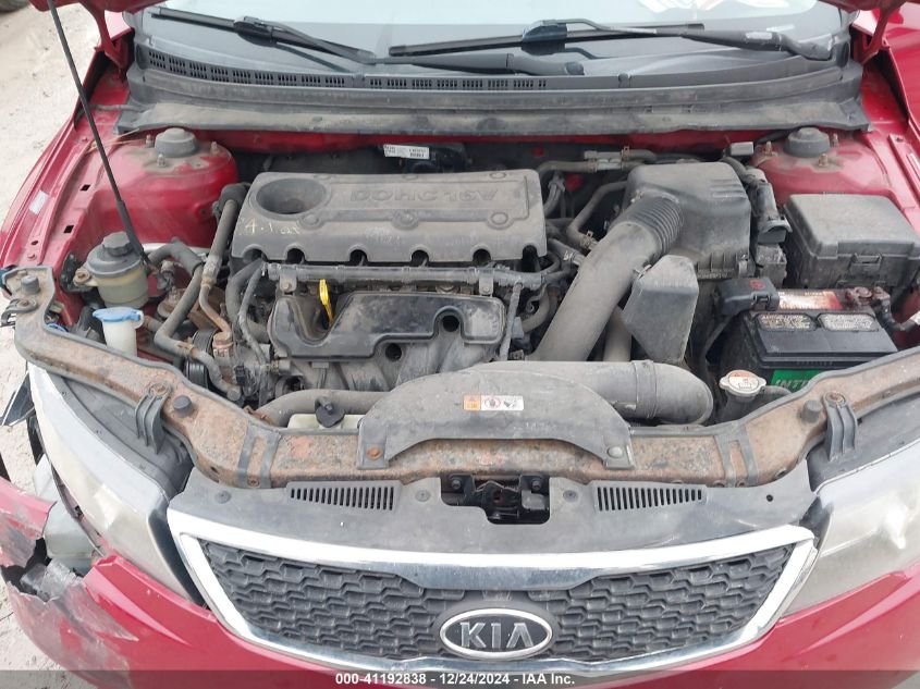 VIN KNAFU4A23D5716516 2013 KIA FORTE no.10