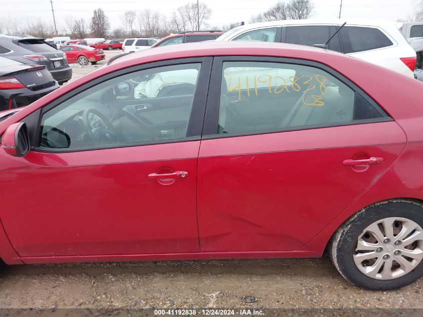 VIN KNAFU4A23D5716516 2013 KIA FORTE no.14