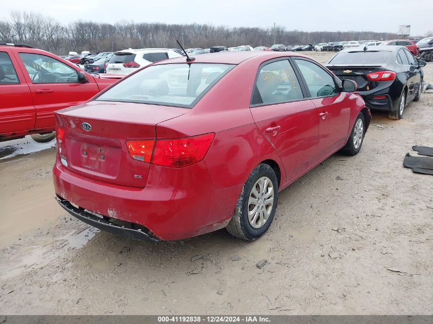 VIN KNAFU4A23D5716516 2013 KIA FORTE no.4