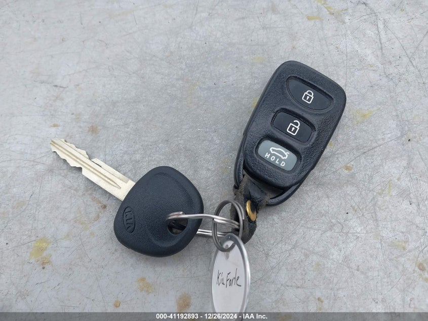 2011 KIA FORTE VIN: KNAFW6A33B5432699