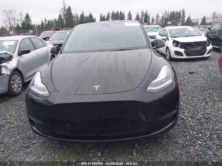 VIN 5YJYGDEE6MF239697 2021 TESLA MODEL Y no.12