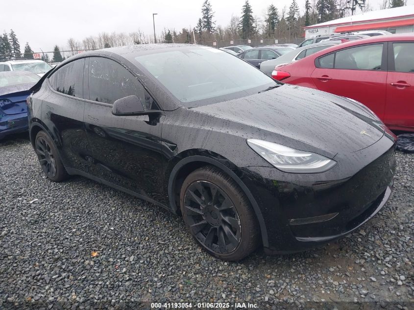 VIN 5YJYGDEE6MF239697 2021 TESLA MODEL Y no.1