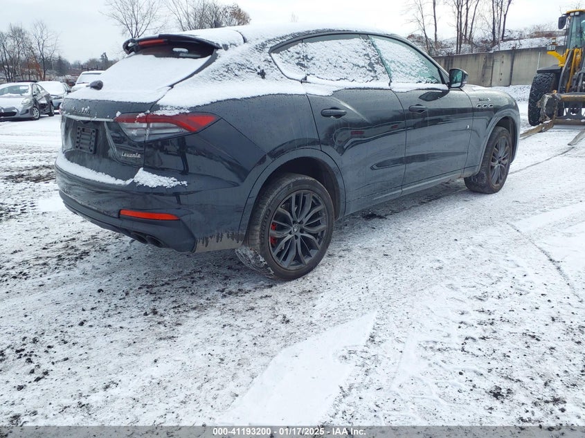 Vin: zn661zum3nx381428, lot: 41683492, maserati levante modena s 20224