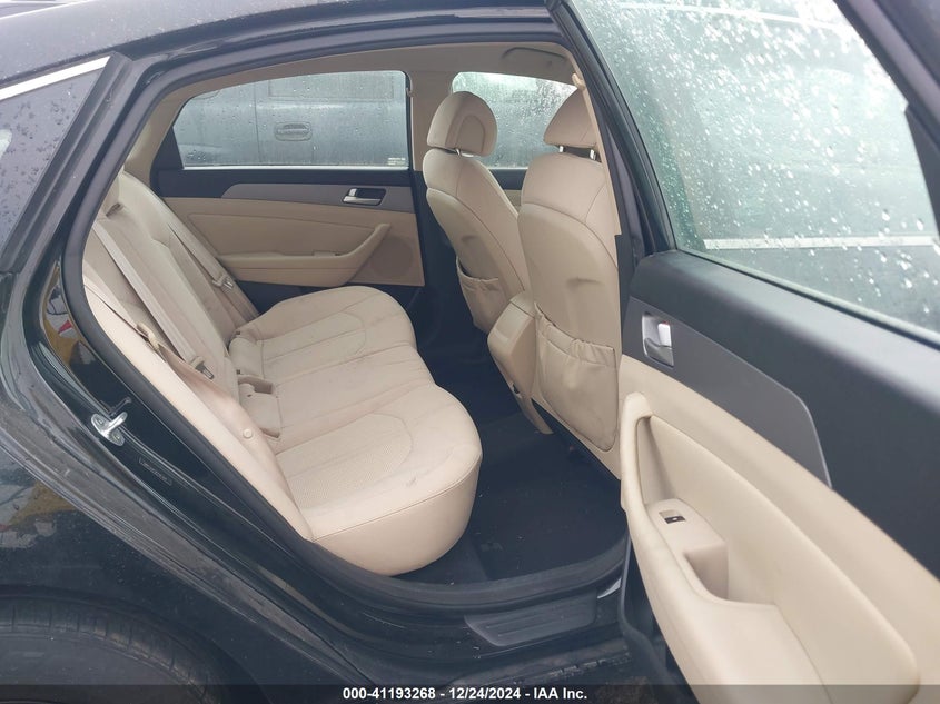 2015 HYUNDAI SONATA VIN: 5NPE24AF5FH167444