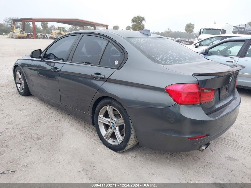 VIN WBA3A5C5XDF359466 2013 BMW 3 Series, 328I no.3