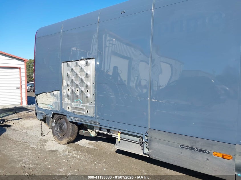 2023 Rivian Edv 700 VIN: 7FCEHEB70PN013604 Lot: 41193380