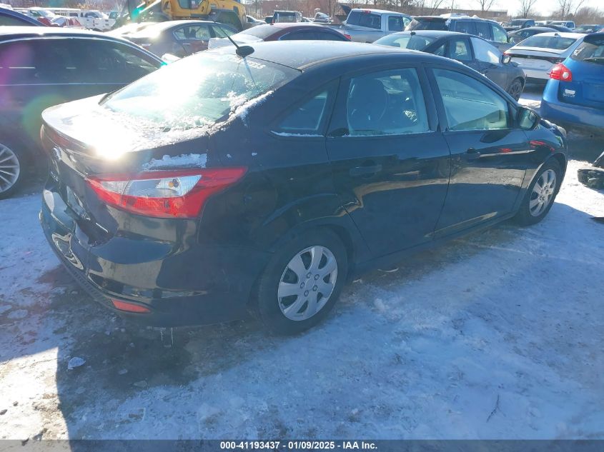 VIN 1FADP3E25EL389268 2014 Ford Focus, S no.4