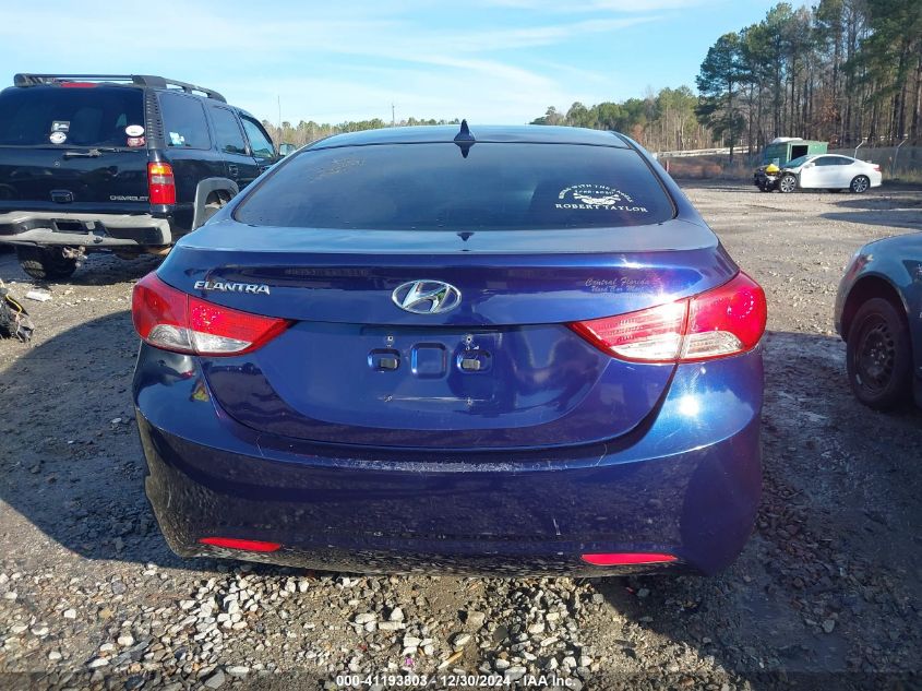 VIN 5NPDH4AE8DH235864 2013 Hyundai Elantra, Gls no.16