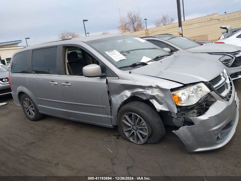 VIN 2C4RDGCG5HR677575 2017 Dodge Grand Caravan, Sxt no.13