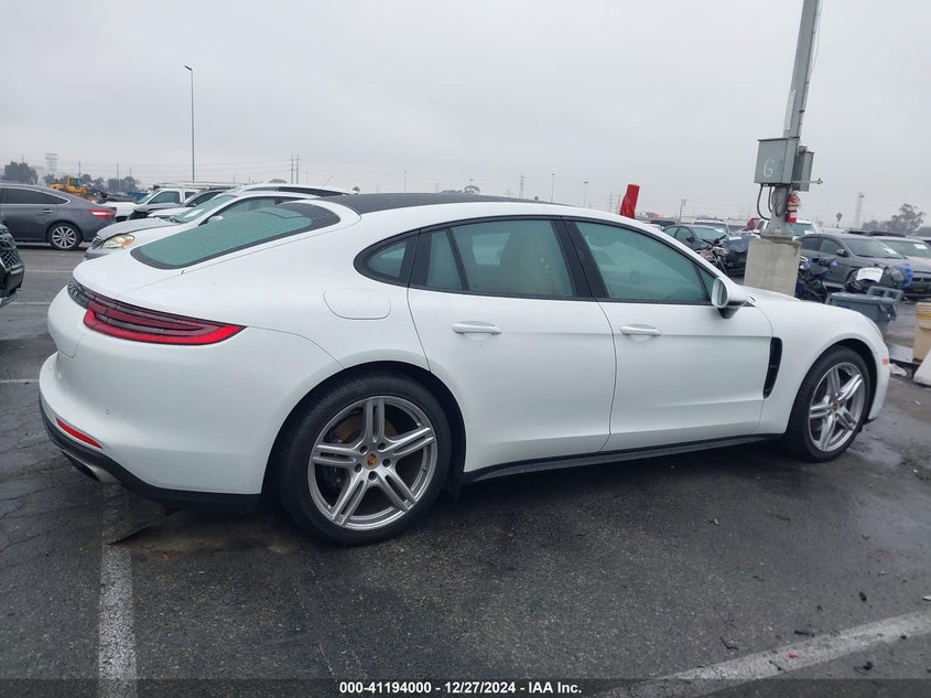 2018 PORSCHE PANAMERA 4 - WP0AA2A79JL115611