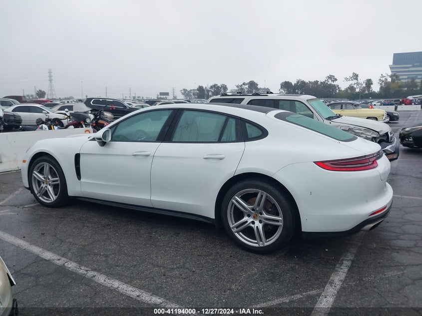 2018 PORSCHE PANAMERA 4 - WP0AA2A79JL115611