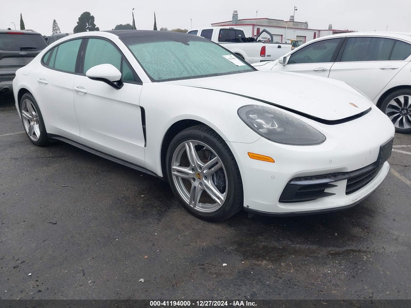 2018 PORSCHE PANAMERA 4 - WP0AA2A79JL115611