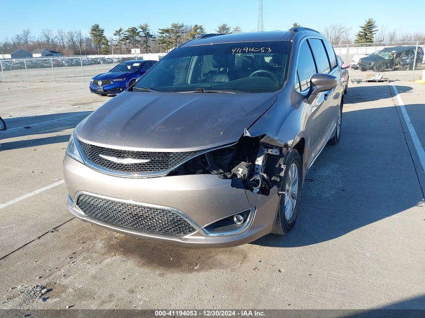 2017 CHRYSLER PACIFICA TOURING-L - 2C4RC1BG5HR537169