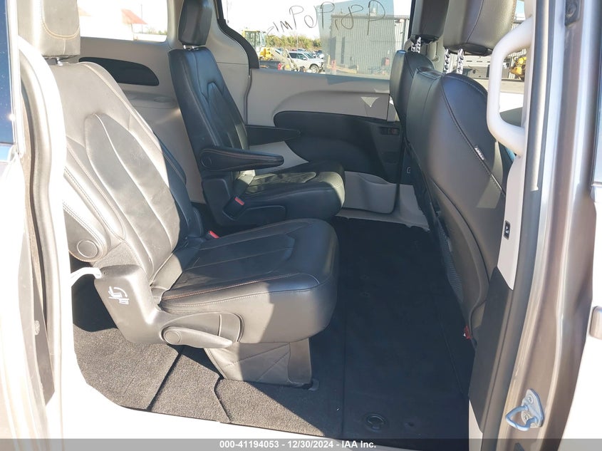 2017 CHRYSLER PACIFICA TOURING-L - 2C4RC1BG5HR537169