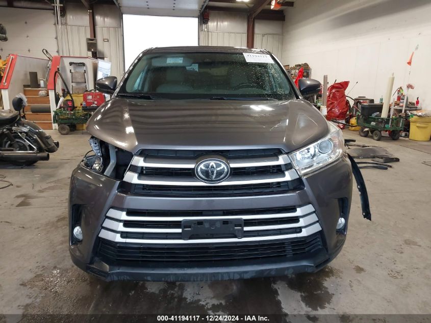 VIN 5TDBZRFH5JS836160 2018 TOYOTA HIGHLANDER no.13