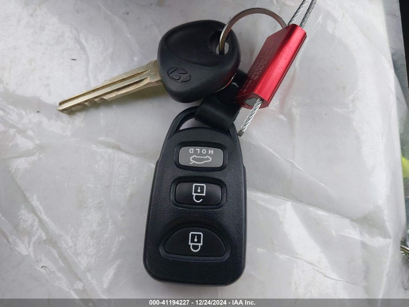 2009 HYUNDAI ELANTRA VIN: KMHDU46D39U730431