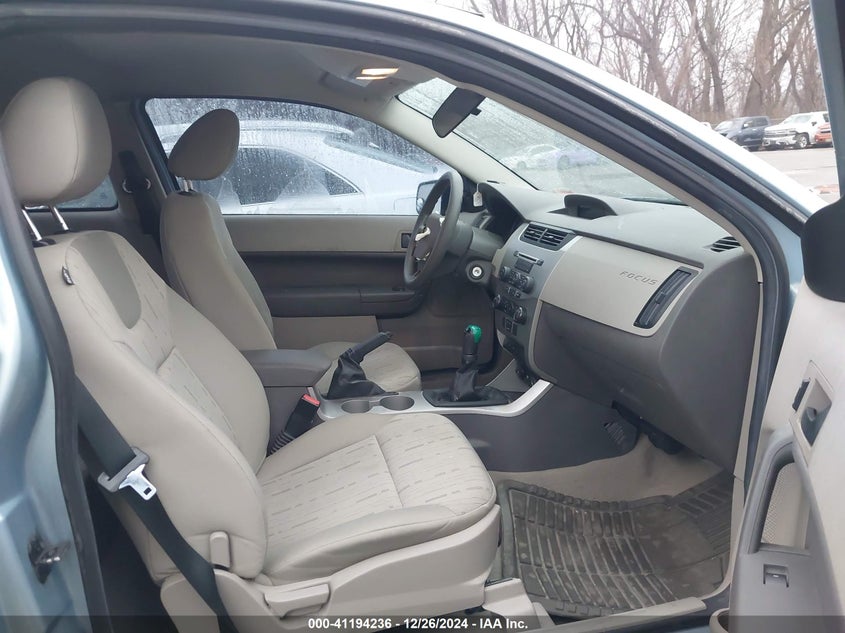 2008 FORD FOCUS VIN: 1FAHP33N58W233409