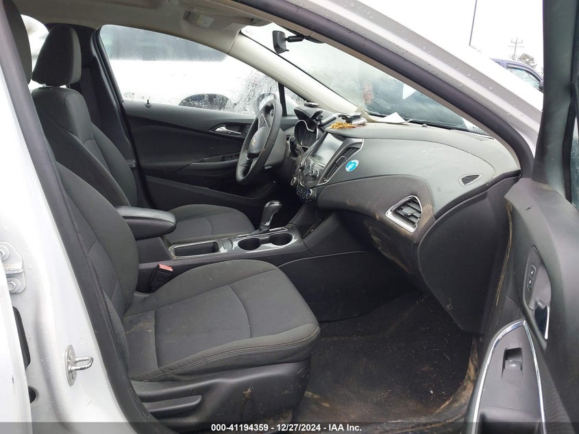 2017 CHEVROLET CRUZE VIN: 1G1BE5SM0H7186626