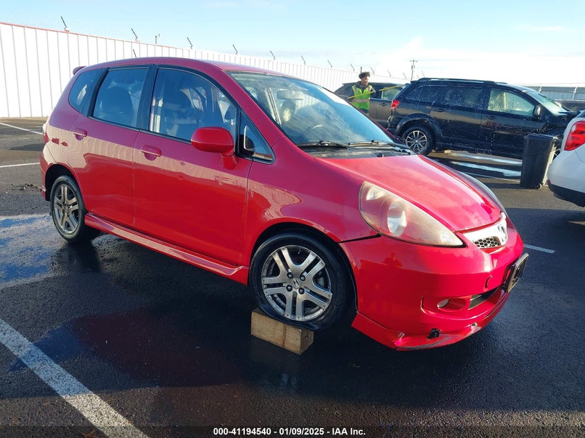 2008 HONDA FIT VIN: JHMGD38678S000394