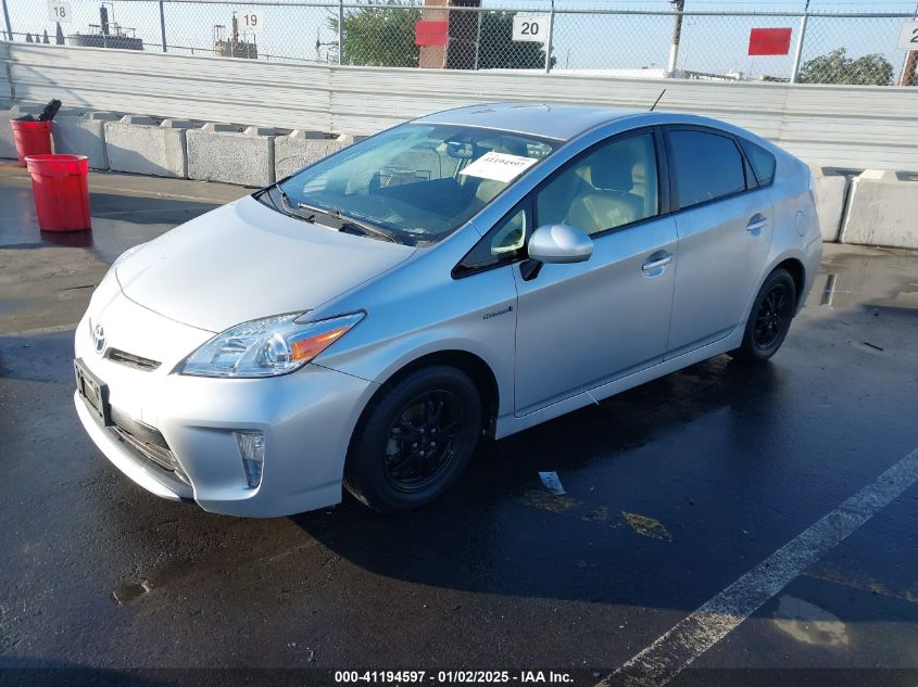 VIN JTDKN3DU4F1903599 2015 Toyota Prius, Four no.2