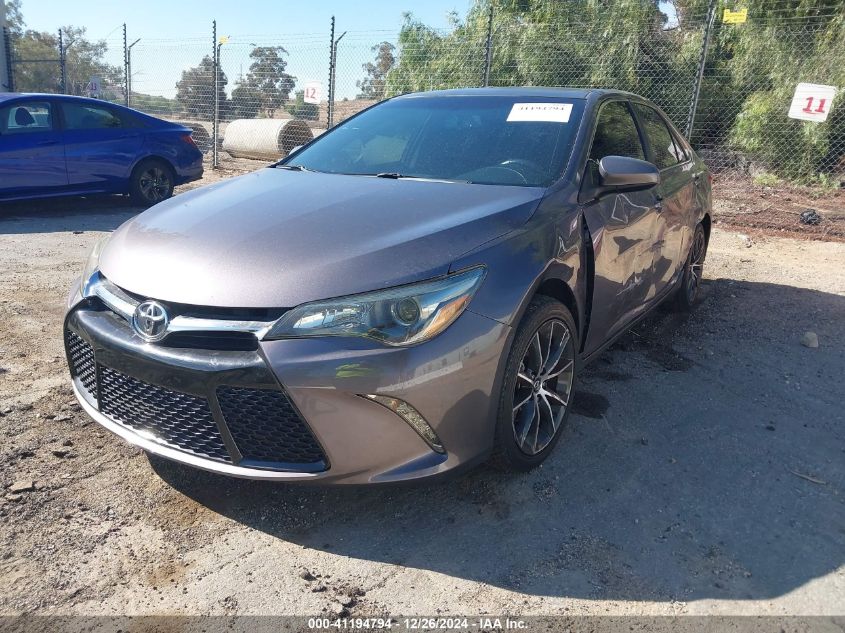 VIN 4T1BF1FK3FU929599 2015 Toyota Camry, Xse no.2