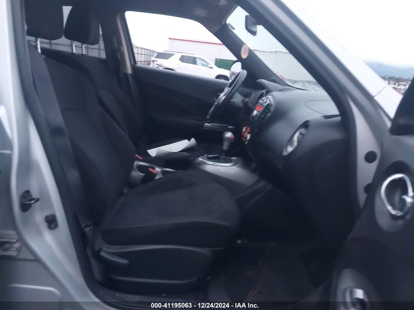 2013 NISSAN JUKE SV - JN8AF5MV0DT210693