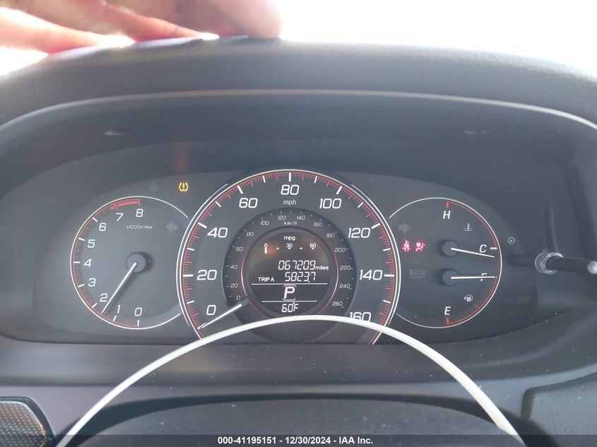 2013 HONDA ACCORD VIN: 1HGCR2F5XDA107947