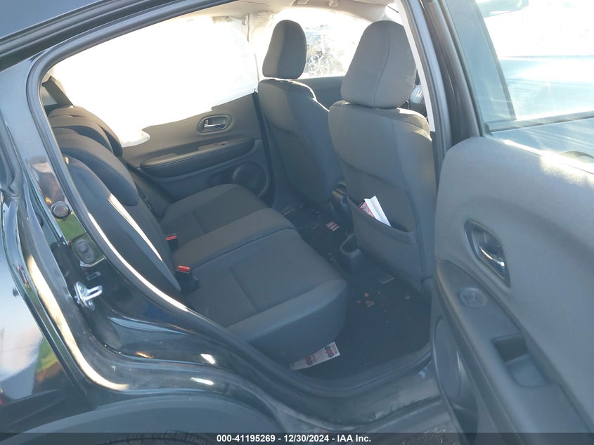 2022 HONDA HR-V VIN: 3CZRU6H38NM769857