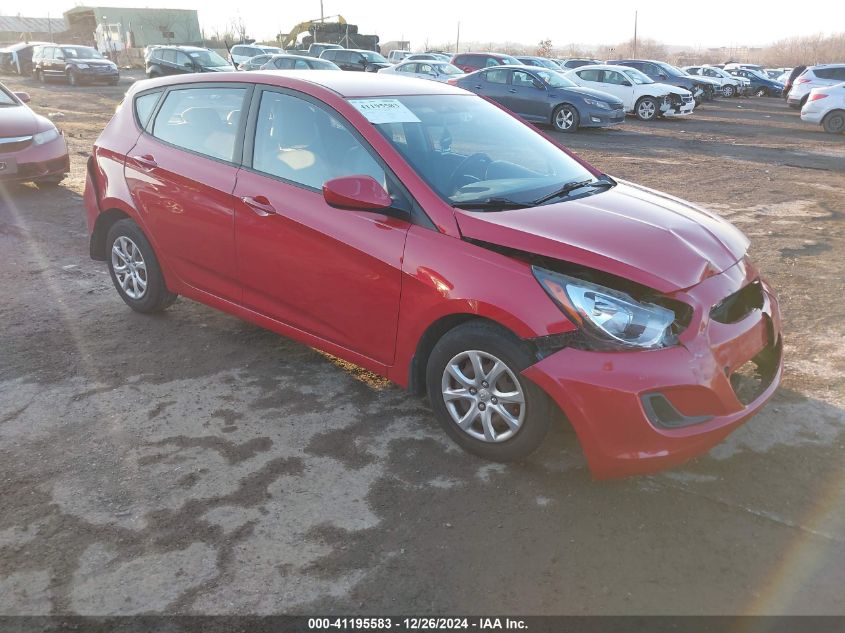 VIN KMHCT5AE8DU135555 2013 Hyundai Accent, GS no.1